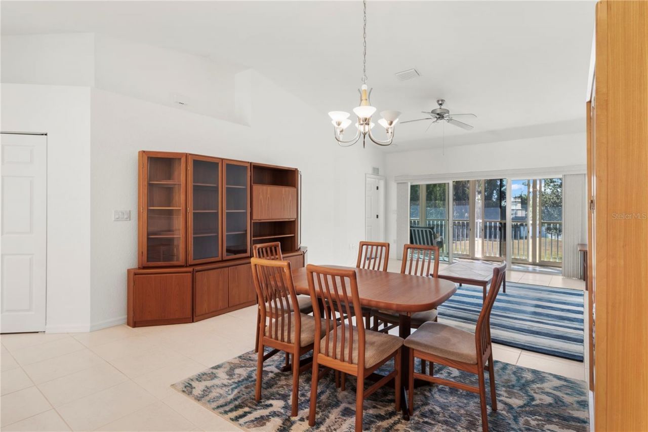 7069 Strand Circle, Unit 201, Bradenton, FL 34203 Photo