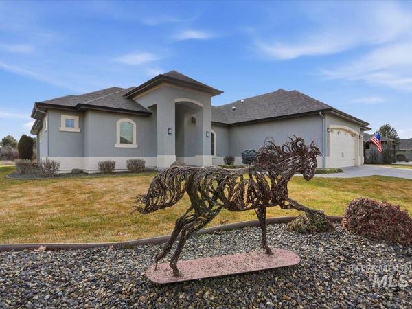 11887 W Pinewood River Lane, Star, ID 83669