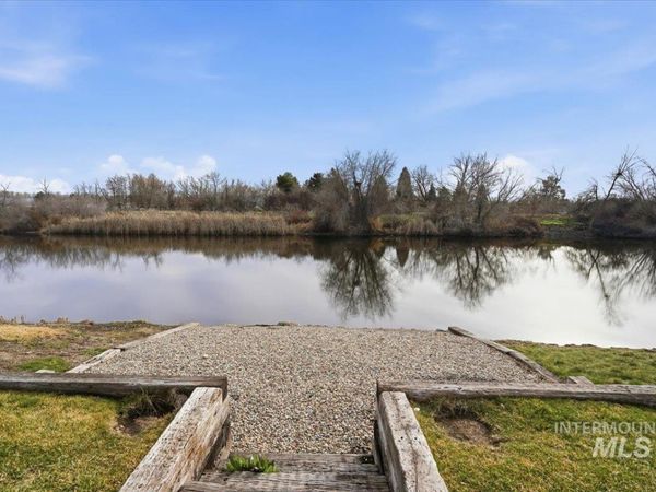 11887 W Pinewood River Lane, Star, ID 83669
