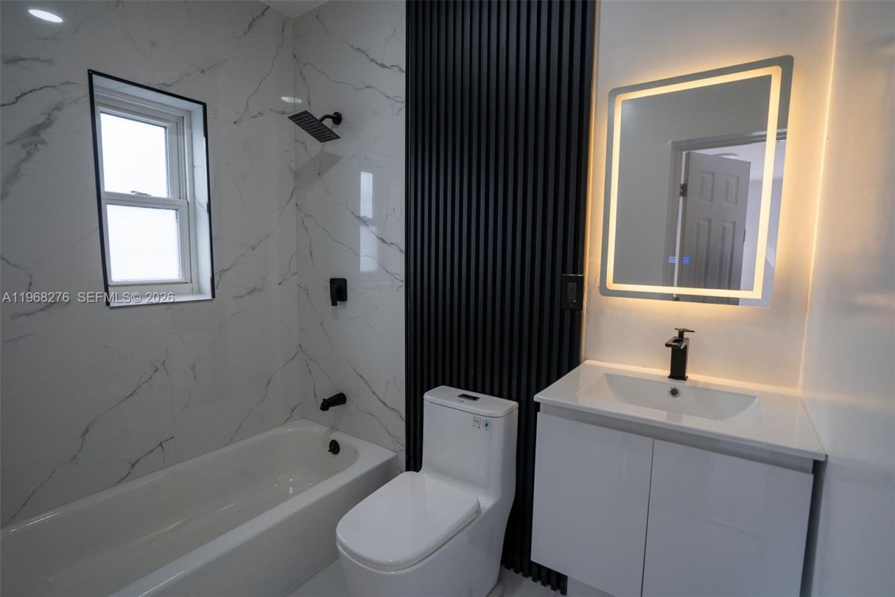 7128 NW 20th Ave, Miami, FL 33147 Photo