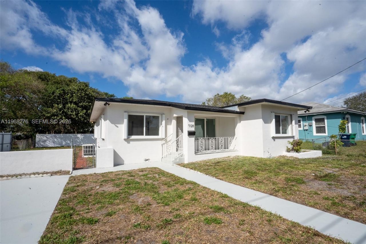 7128 NW 20th Ave, Miami, FL 33147 Photo
