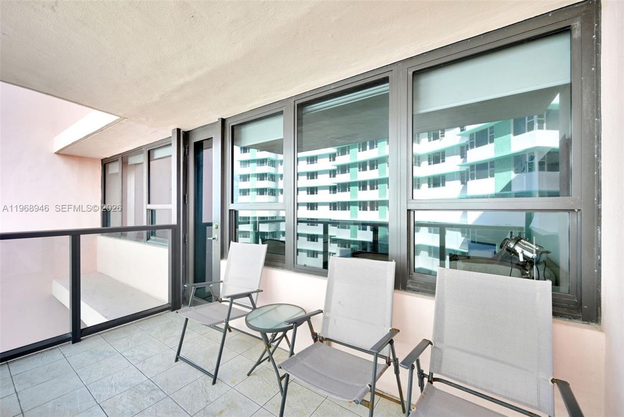 5225 Collins Ave, Unit 714, Miami Beach, FL 33140 Photo