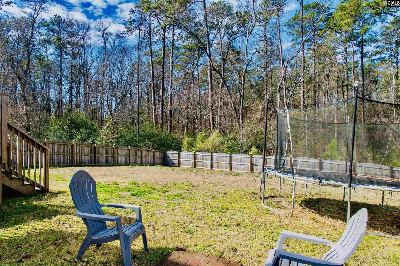 75 Apple Tree Court  Photo 25