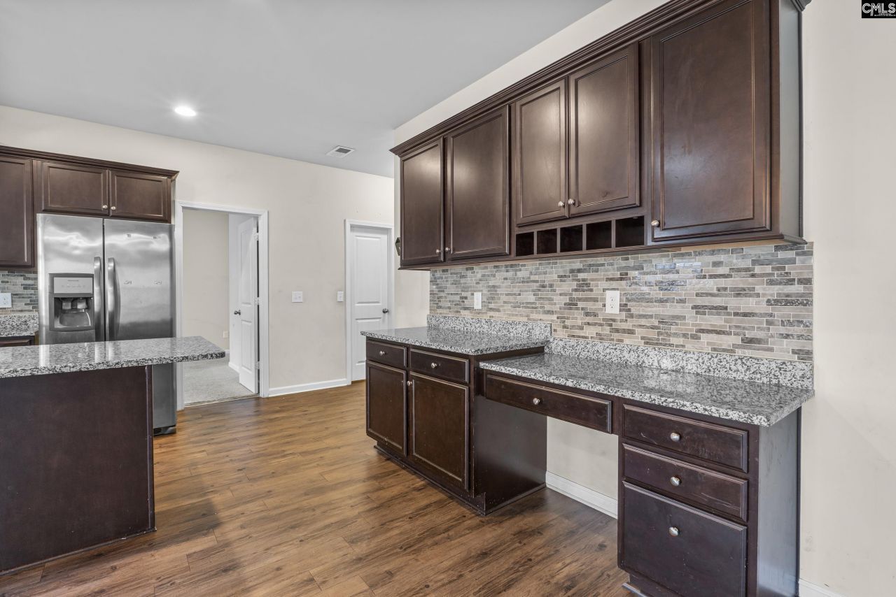 129 Esso Lane Photo 13