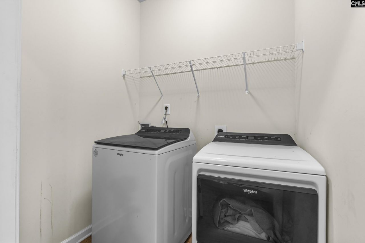 129 Esso Lane  Photo 18