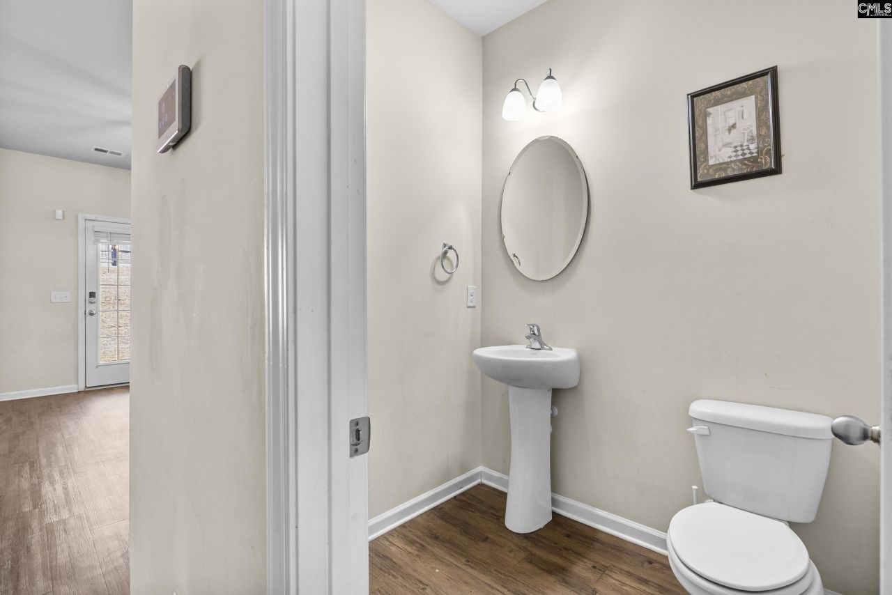 129 Esso Lane Photo 19