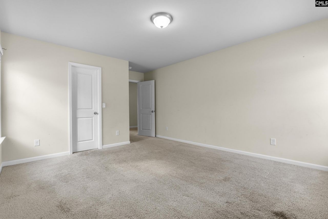 129 Esso Lane Photo 37