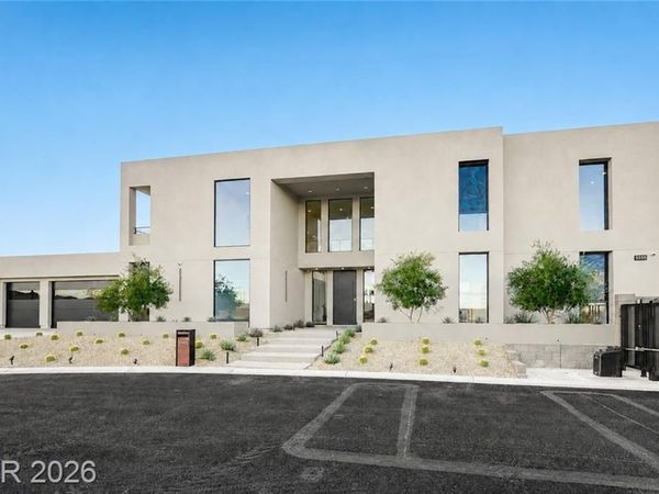 5555 Teco Avenue, Las Vegas, NV 89118