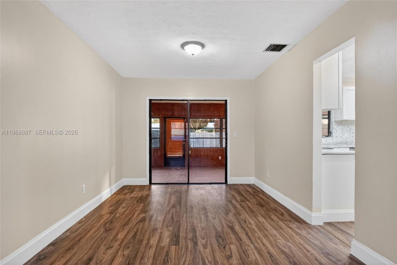 525 SE Brookside Ter , Port Saint Lucie, FL 34983 Photo