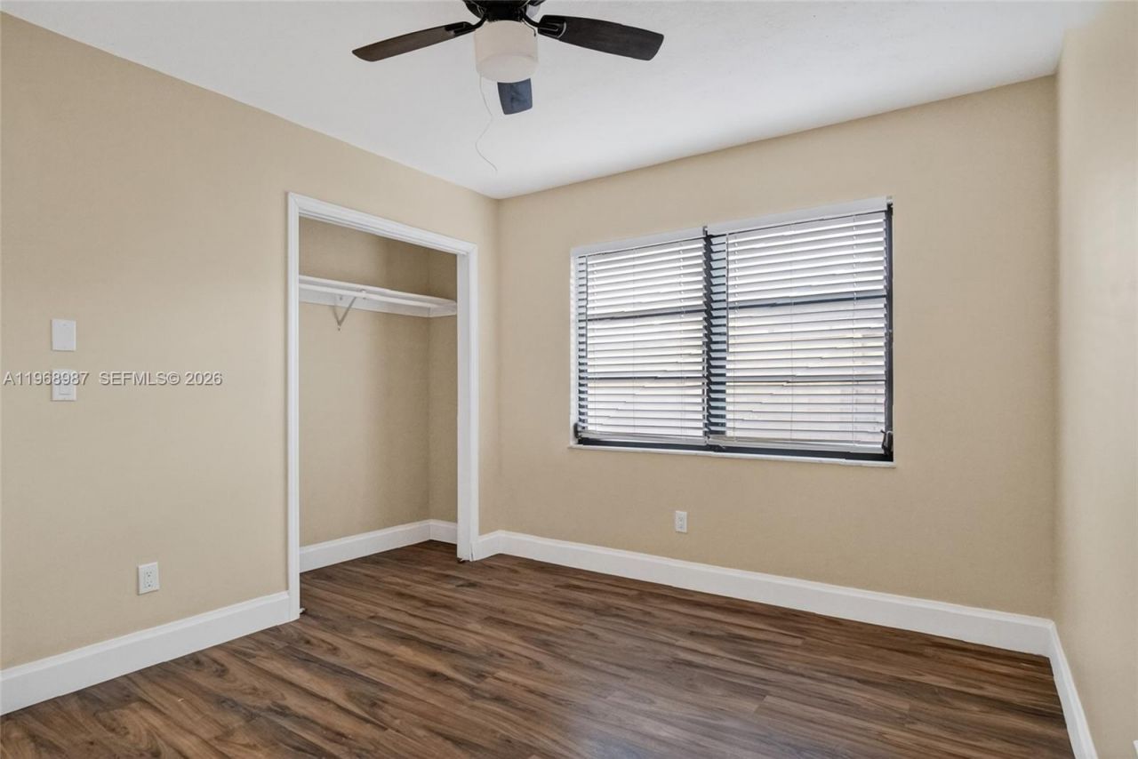 525 SE Brookside Ter , Port Saint Lucie, FL 34983 Photo