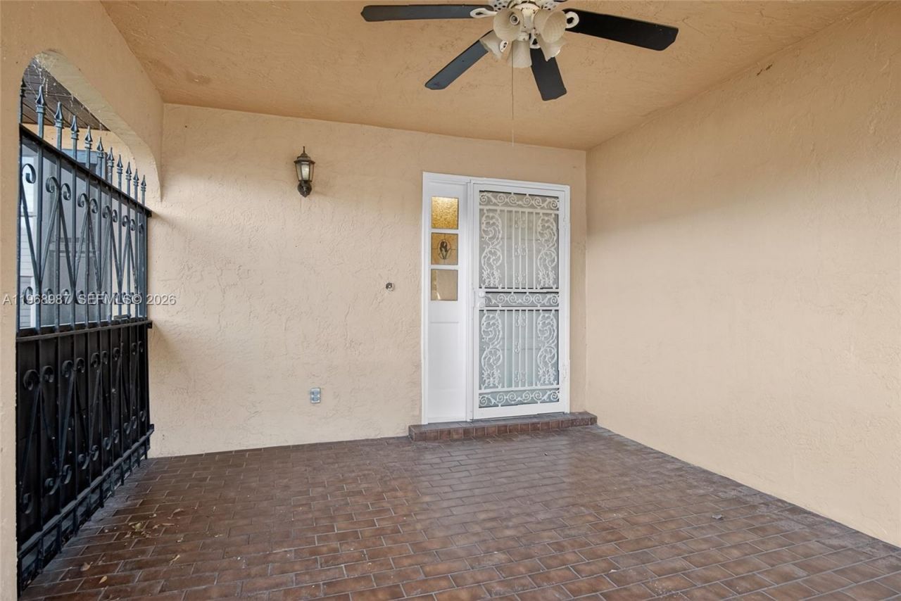 525 SE Brookside Ter , Port Saint Lucie, FL 34983 Photo