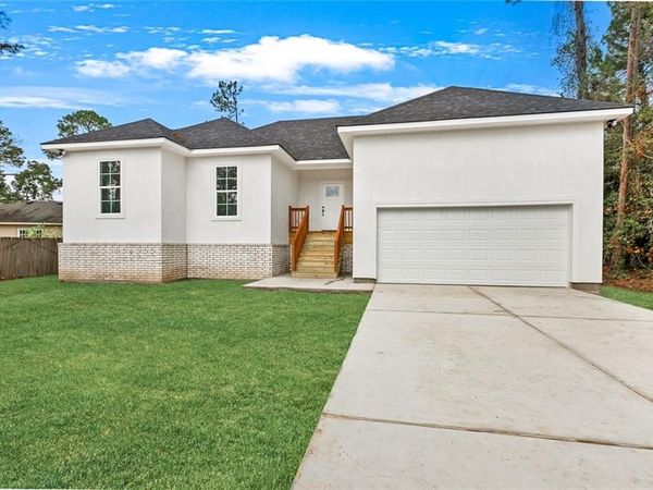 696 VOTERS Road, Slidell, LA 70461