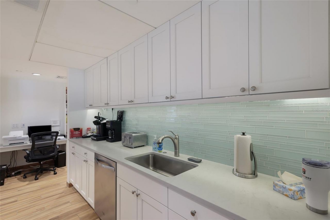 101 Benjamin Franklin Drive, Unit 66, Sarasota, FL 34236 Photo