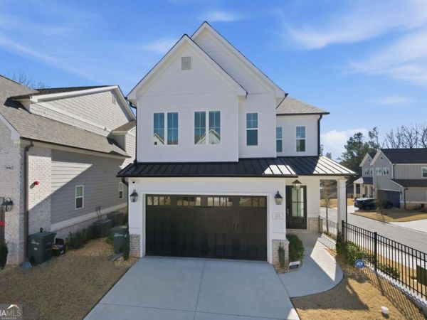 233 Scottsdale Drive, Marietta, GA 30064