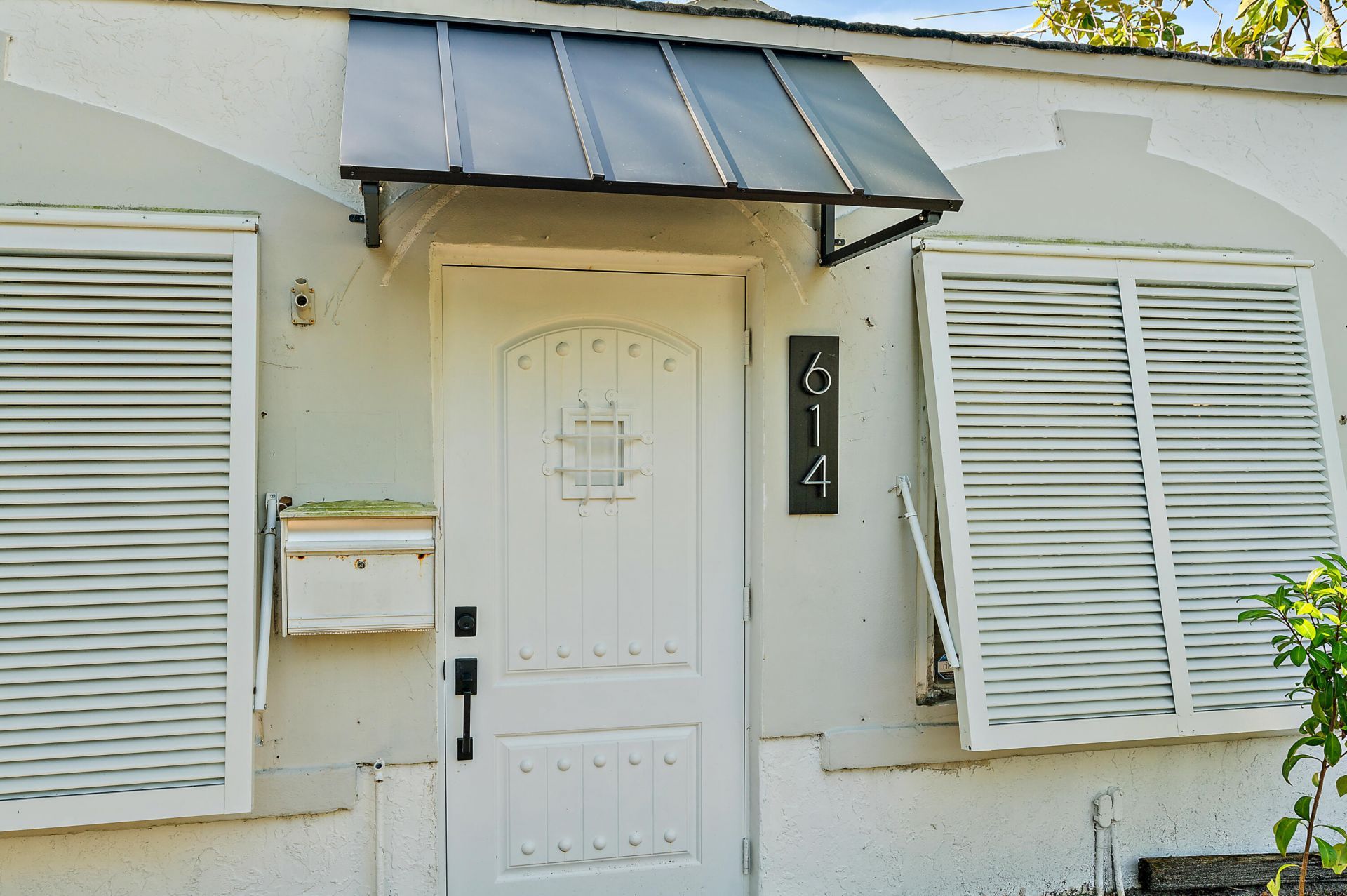 614 Avon Road, West Palm Beach, FL 33401 Photo