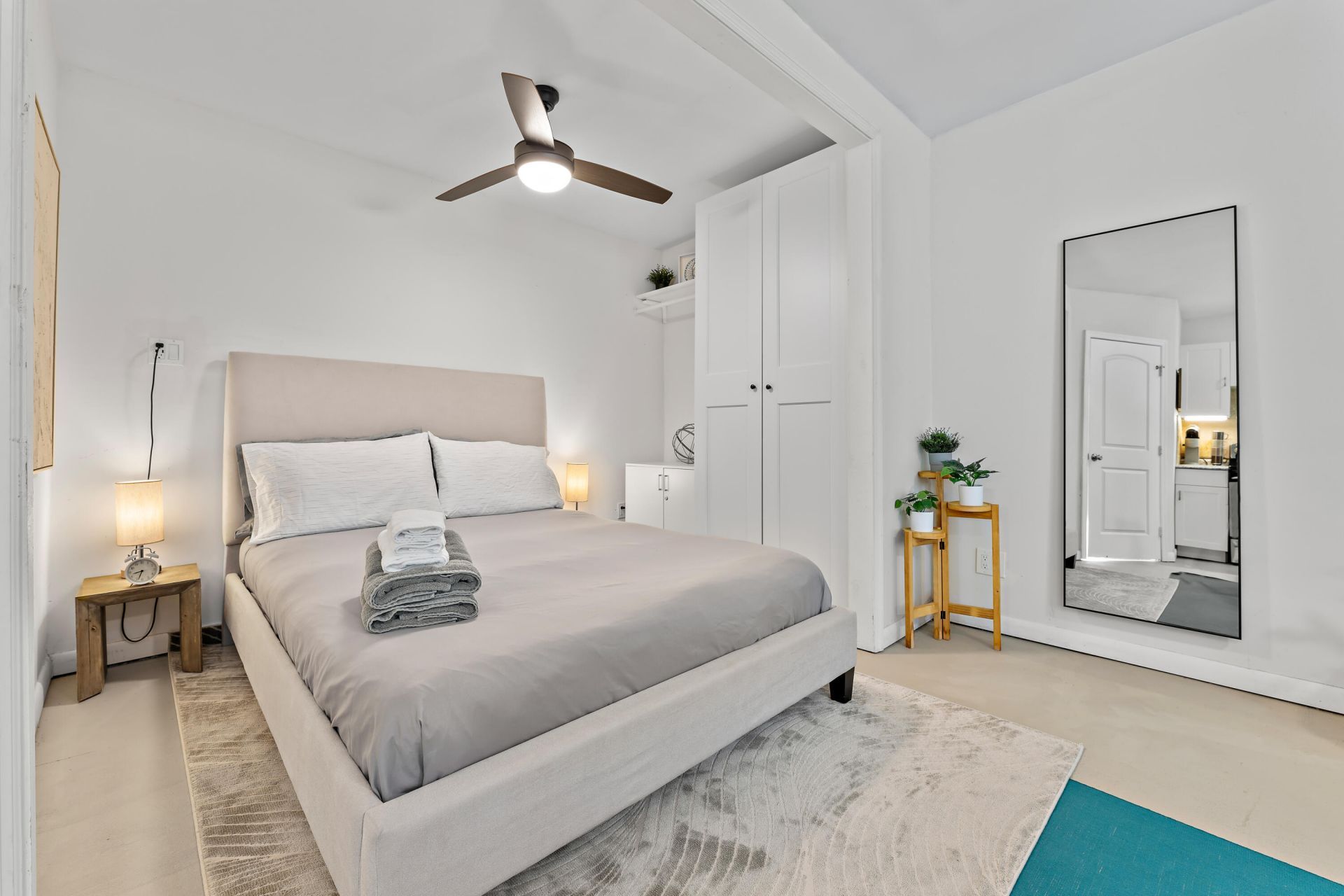 614 Avon Road, West Palm Beach, FL 33401 Photo