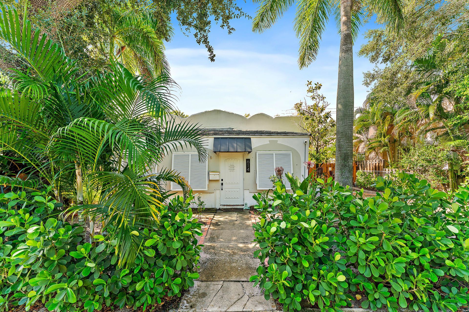 614 Avon Road, West Palm Beach, FL 33401 Photo