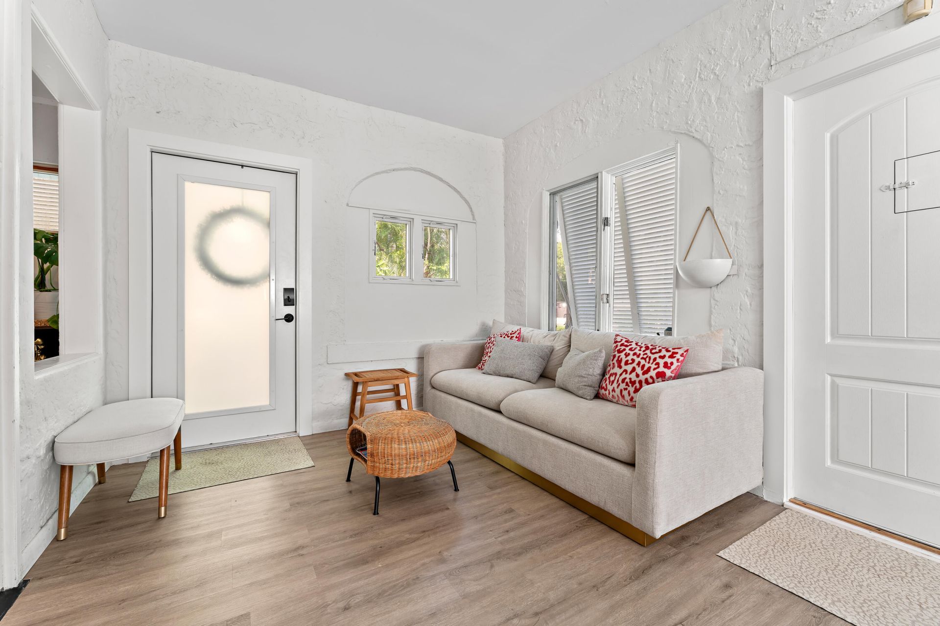 614 Avon Road, West Palm Beach, FL 33401 Photo