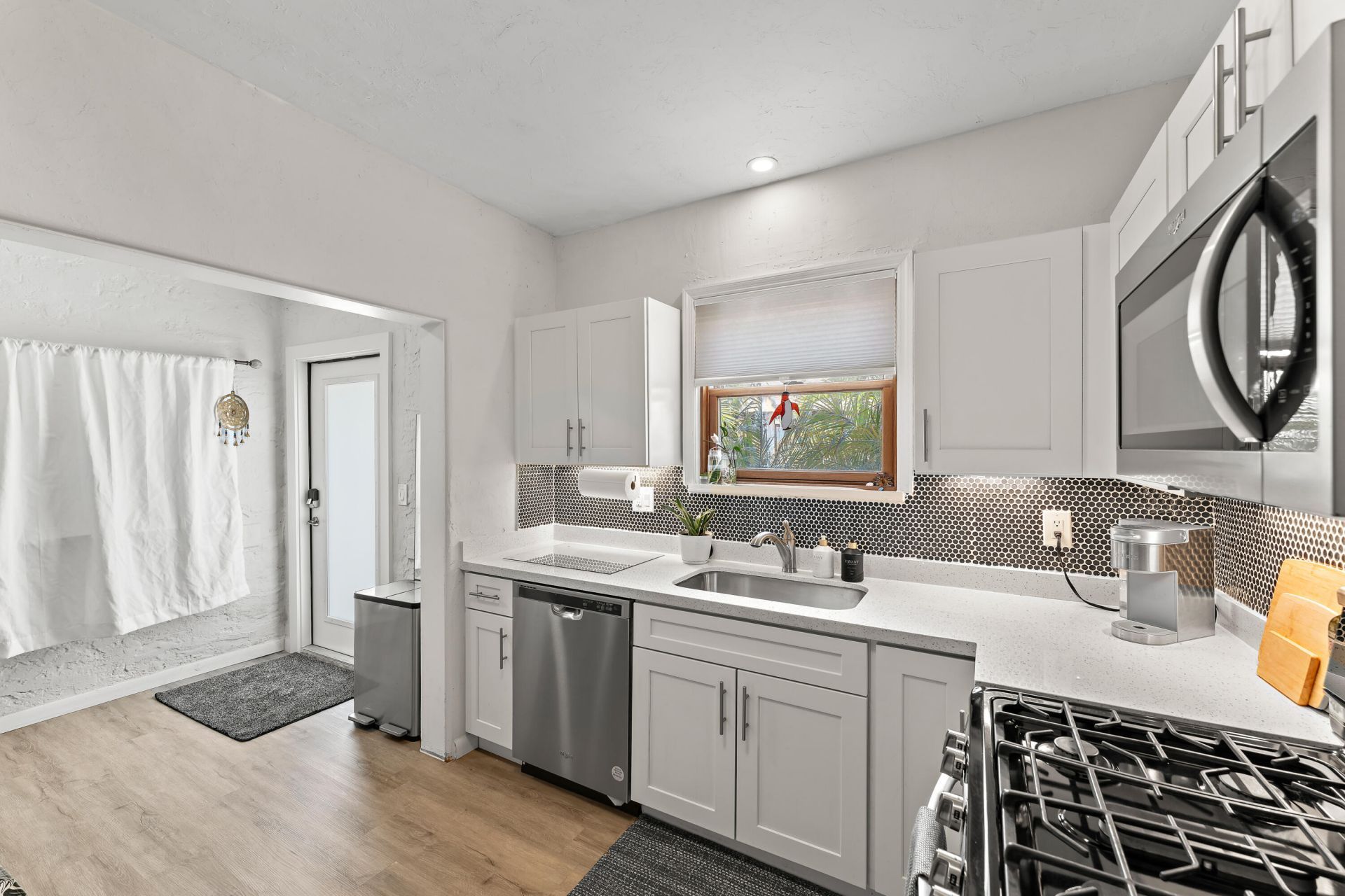 614 Avon Road, West Palm Beach, FL 33401 Photo