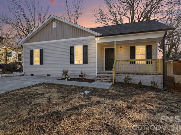 925 Randolph Street , High Point, NC 27260