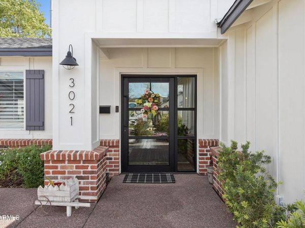 3021 N 47TH Place, Phoenix, AZ 85018