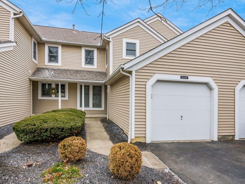 5884 Parkbridge Lane, Unit 19-3, Dublin, OH 43016 Photo 1