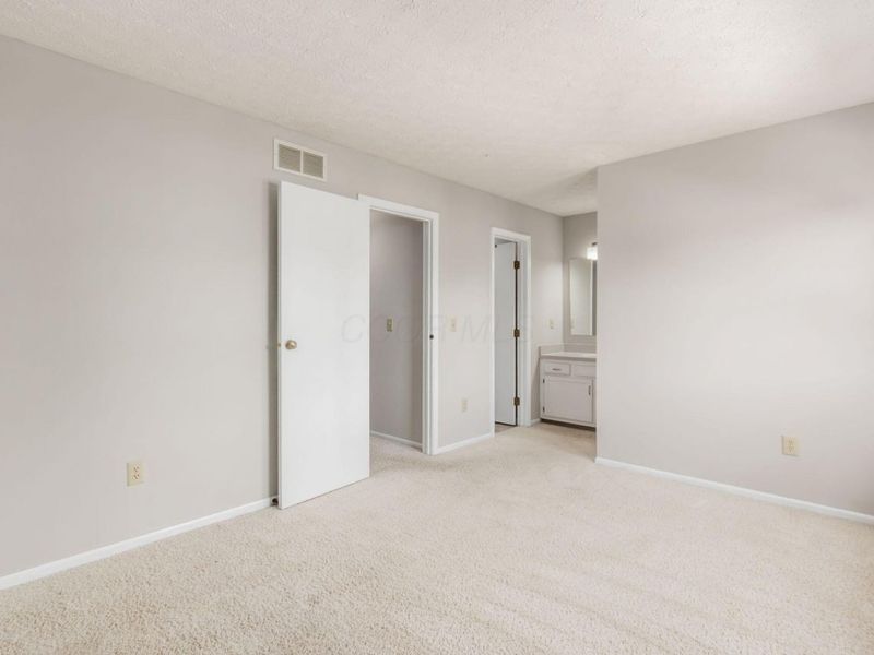 5884 Parkbridge Lane, Unit 19-3, Dublin, OH 43016 Photo 23