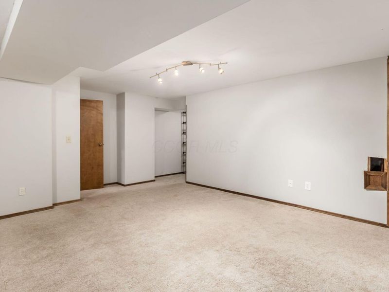 5884 Parkbridge Lane, Unit 19-3, Dublin, OH 43016 Photo 33