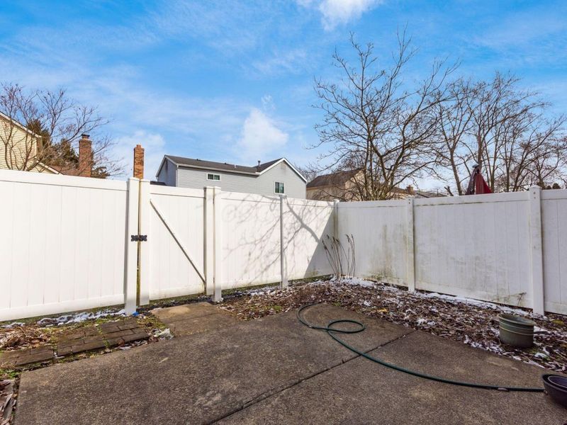 5884 Parkbridge Lane, Unit 19-3, Dublin, OH 43016 Photo 38