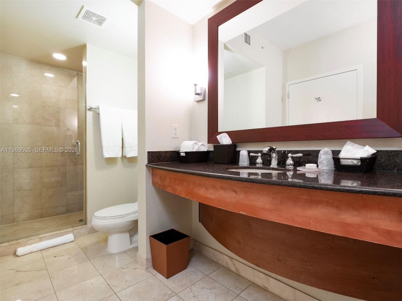 18001 Collins Ave, Unit 1417, Sunny Isles Beach, FL 33160 Photo