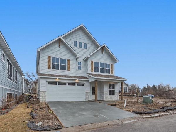 380 Laurel Curve, Golden Valley, MN 55426