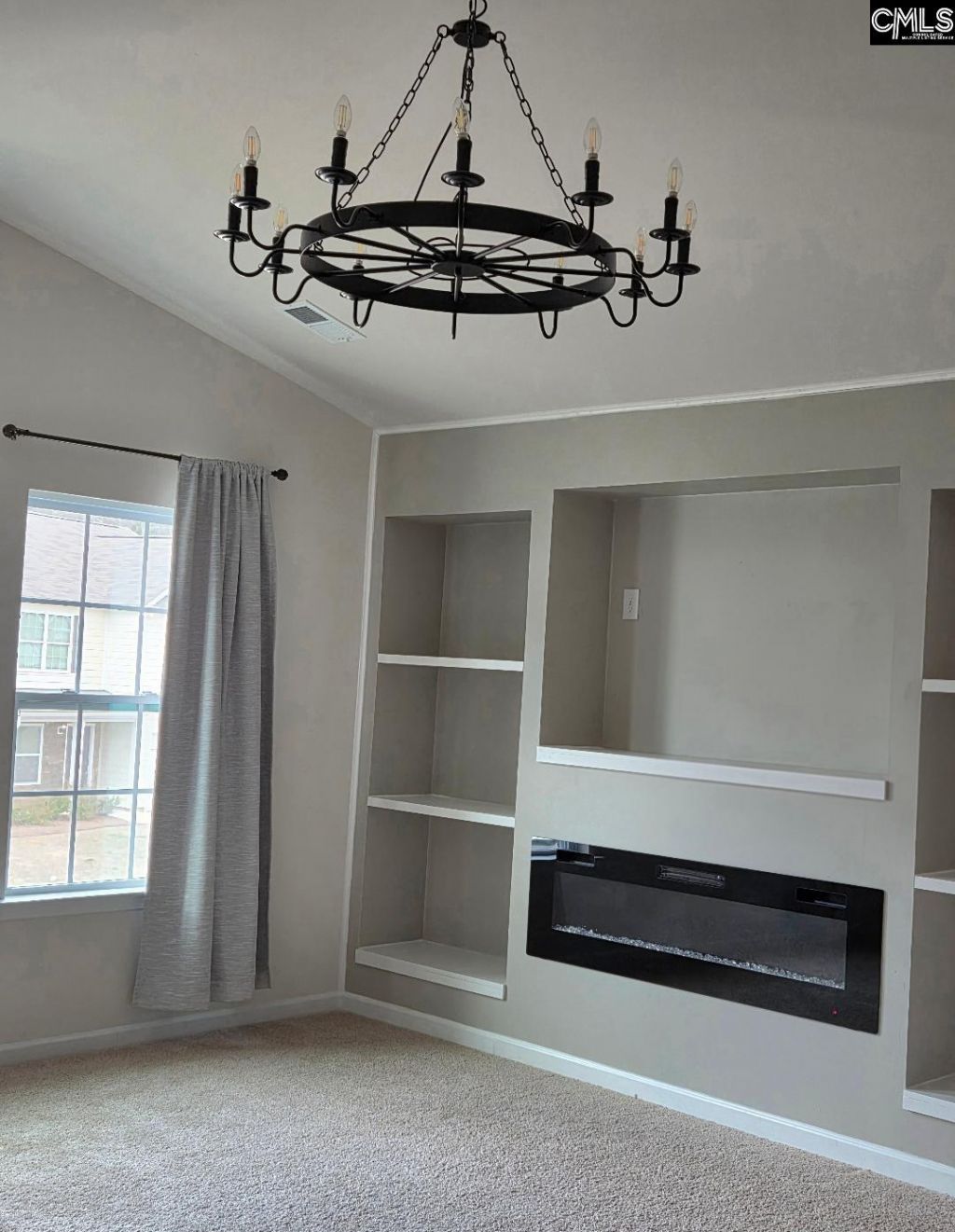 153 Rushton Drive  Photo 8