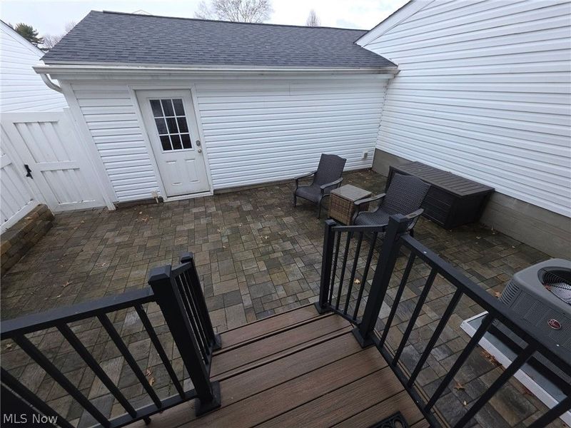 2046 Beechtree Drive, Unit 76, Uniontown, OH 44685 Photo 12