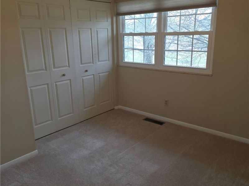 2046 Beechtree Drive, Unit 76, Uniontown, OH 44685 Photo 6