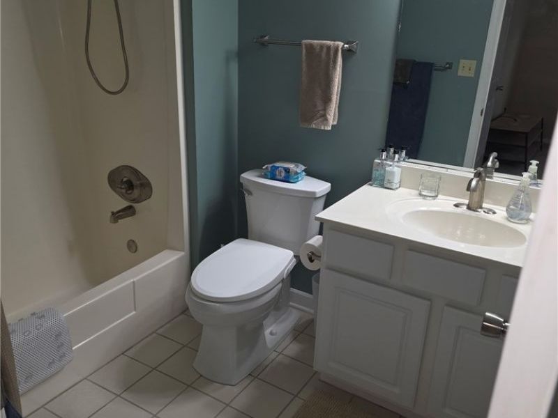 2046 Beechtree Drive, Unit 76, Uniontown, OH 44685 Photo 7