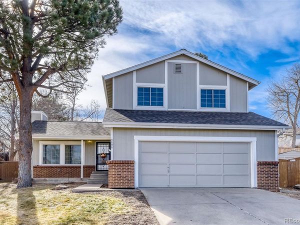 9090 Hunters Creek Street, Littleton, CO 80126