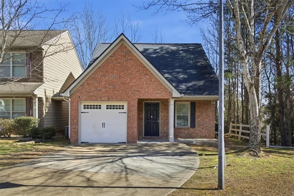 3018 Broadleaf Trail, Fairburn, GA 30213 Main Photo