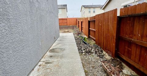 9355 Bay Drive, Reno, NV 89506 Photo