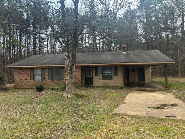 826 New Light Rd, Starkville, MS 39759
