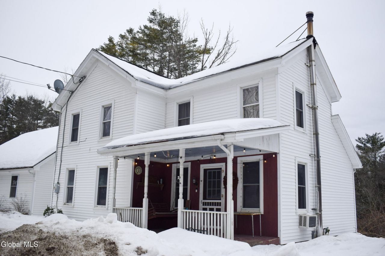 202 New Turnpike Road, Fort Plain, NY 12095 Main Photo