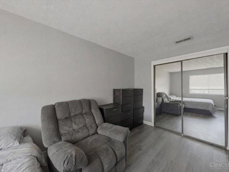 2814 Harrison, Cincinnati, OH 45211 Photo 3