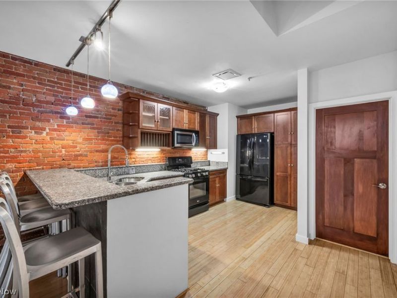 1148 Prospect Avenue E, Unit A, Cleveland, OH 44115 Photo 4