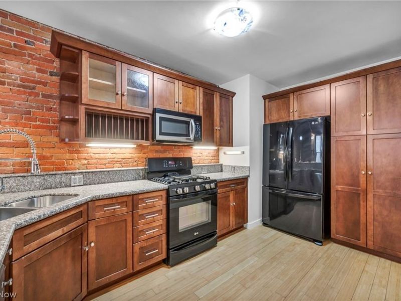 1148 Prospect Avenue E, Unit A, Cleveland, OH 44115 Photo 5