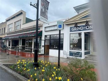 214 S Main Street, Newark, NY 14513