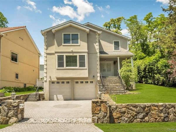 696 Ridgeway , White Plains, NY 10605