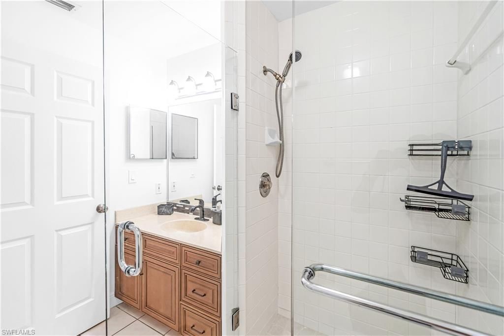 768 Landover Cir, Unit 201, Naples, FL 34104 Photo