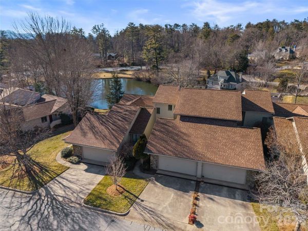 110 Deerlake Drive , Asheville, NC 28803