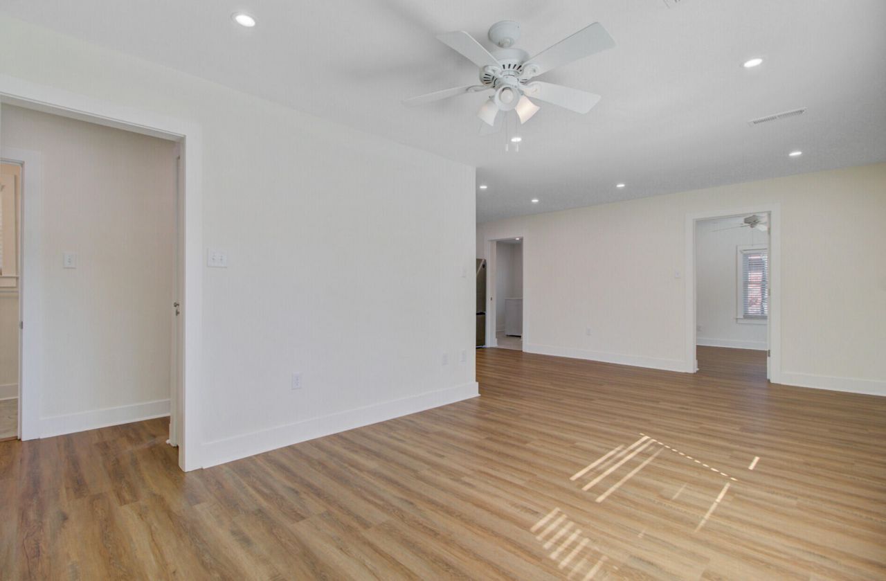 2006 Alton Street Photo 15