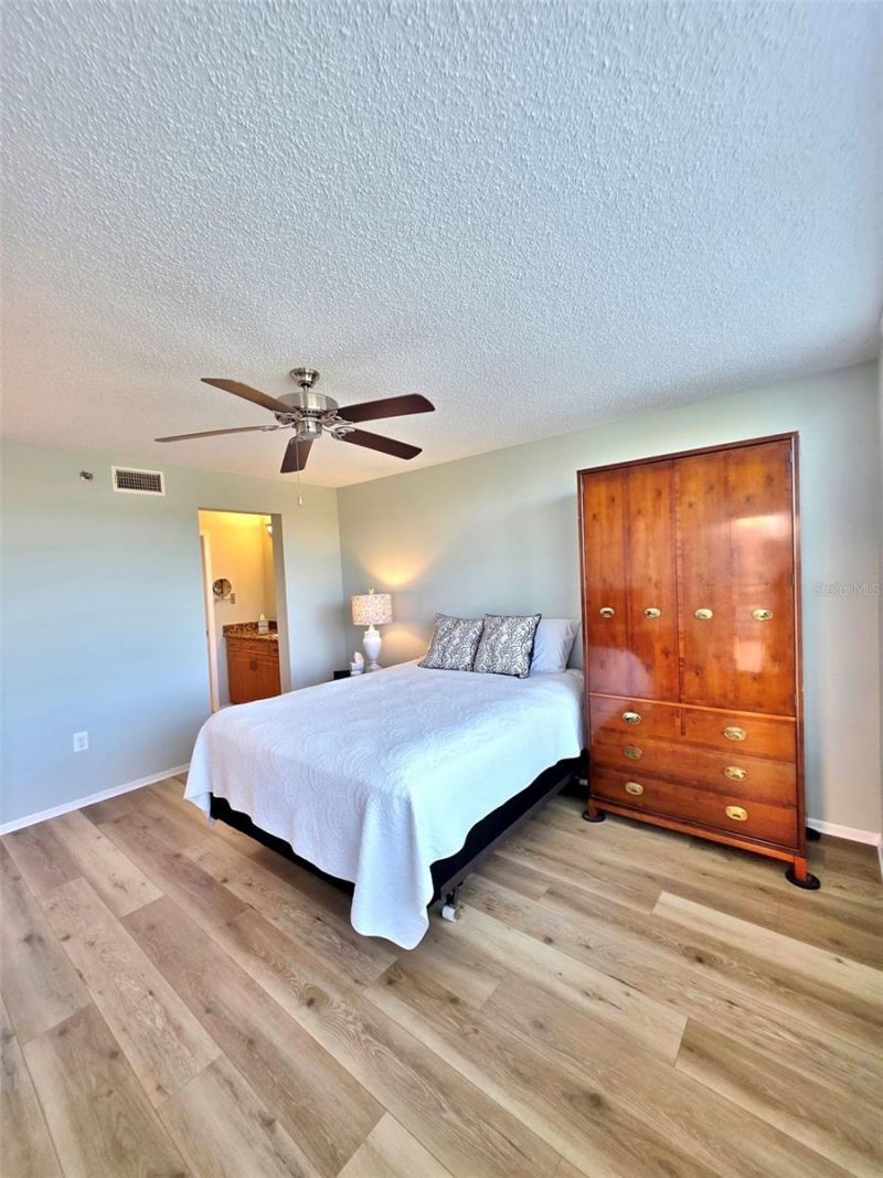 4570 Pinebrook Circle, Unit 208, Bradenton, FL 34209 Photo