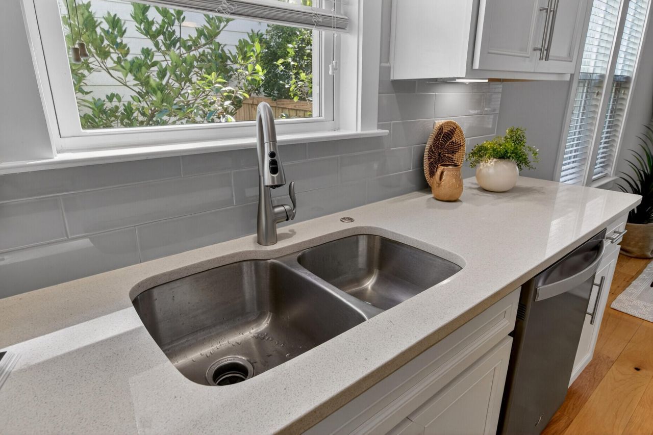 1213 Gannett Road Photo 20